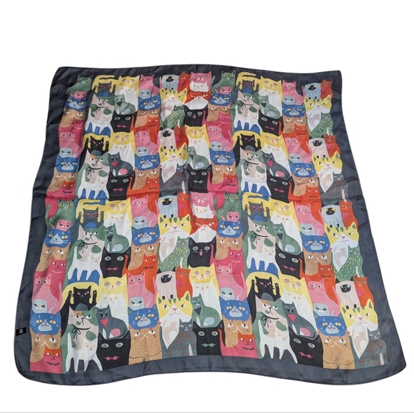 Christi Tasker CATS OUT OF THE BAG SILKY SCARF SHAWL BANDANA - Picture 3 of 5